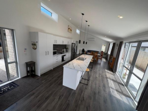 Star View New House and Spa